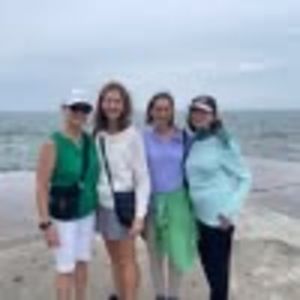 Meet your Posher, Heidi